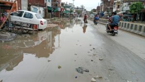 ballia sadak kharab
