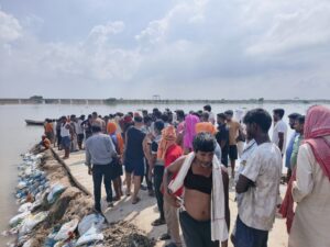 ballia-flood-accident-two-youths-drowned-ndrf-rescue.jpg